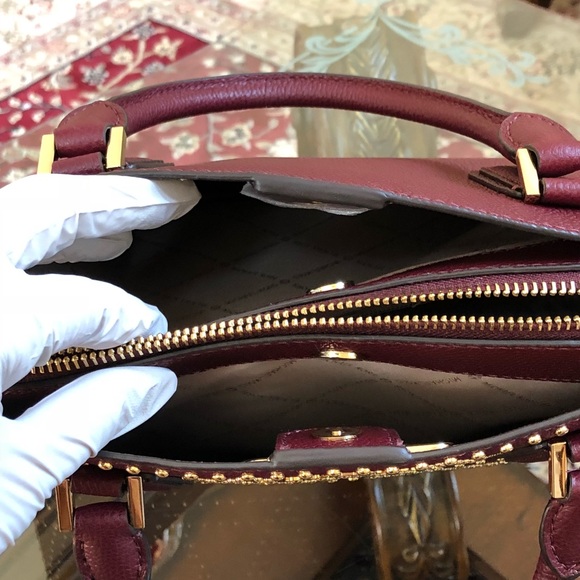 NWT - Picture 3 of 8